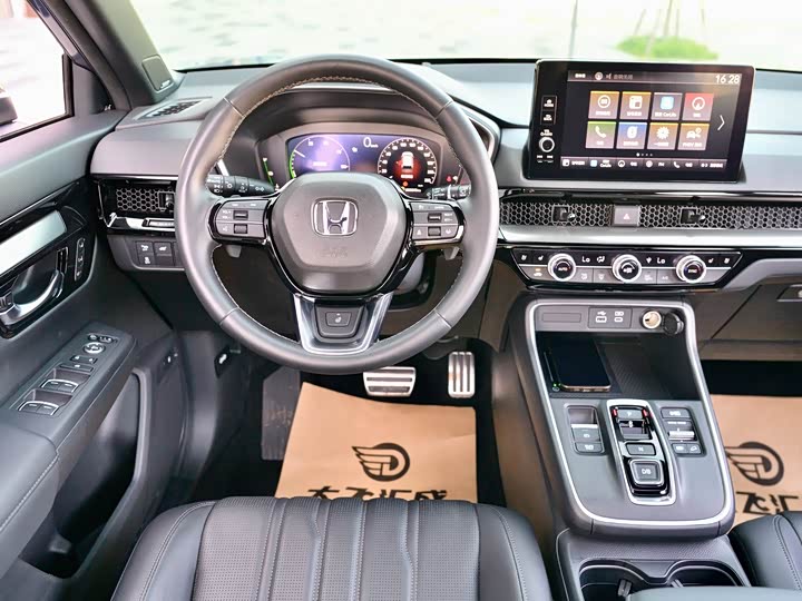 Фото 8 - Honda Breeze Hybrid