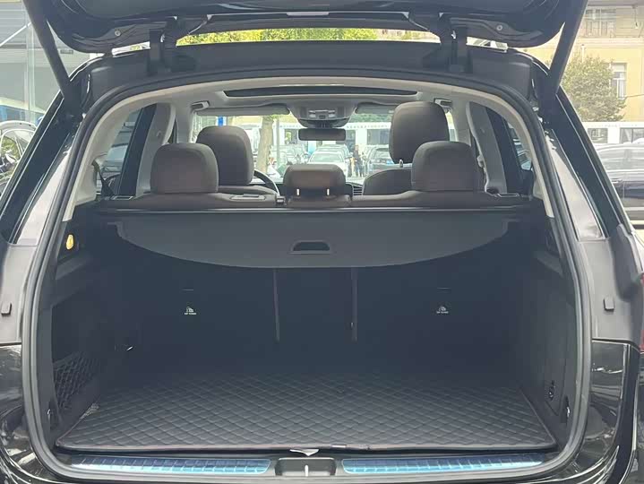 Фото 10 - Mercedes-Benz GLE-Class