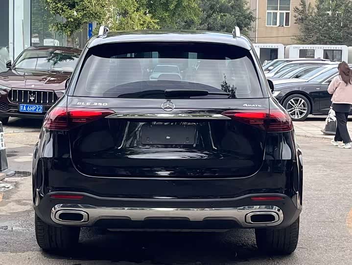 Фото 4 - Mercedes-Benz GLE-Class