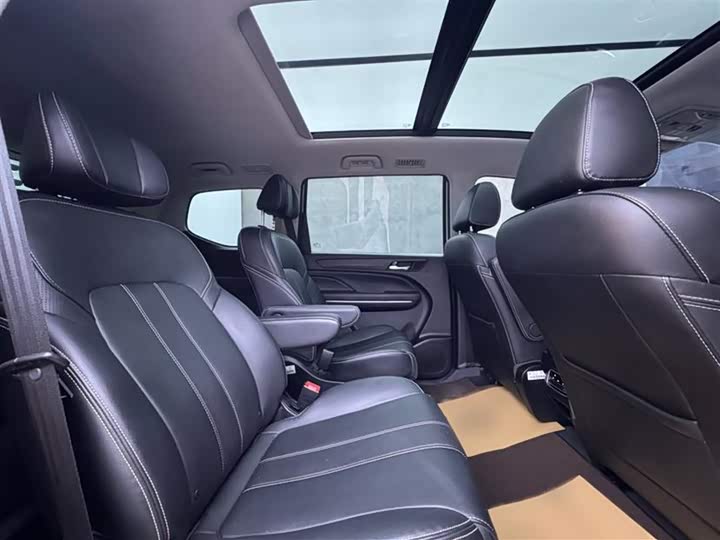 Фото 10 - GAC Trumpchi M6