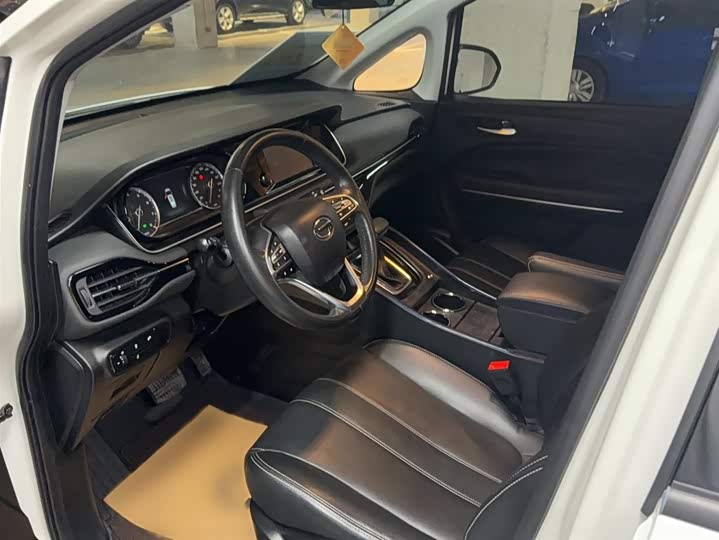 Фото 11 - GAC Trumpchi M6