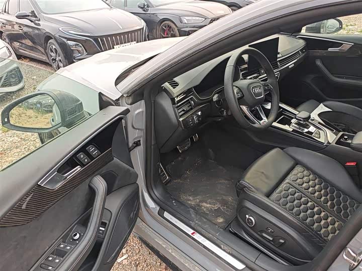 Фото 10 - Audi RS 5