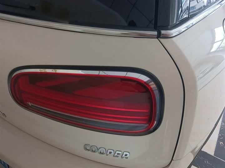 Фото 8 - Mini Clubman