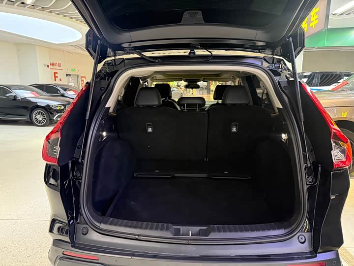 Фото 9 - Honda CR-V