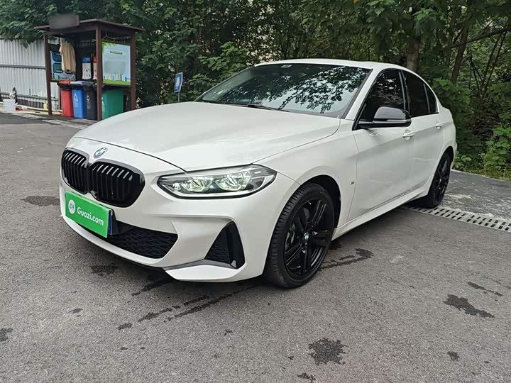 Фото 1 - BMW 1 Series