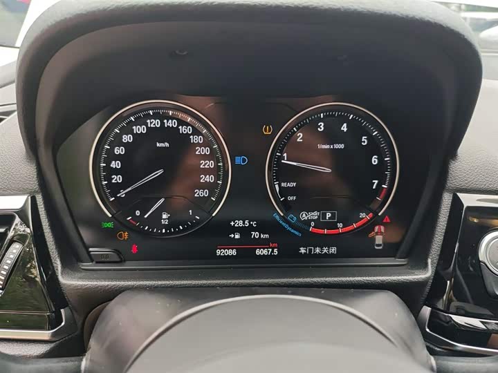 Фото 12 - BMW 1 Series