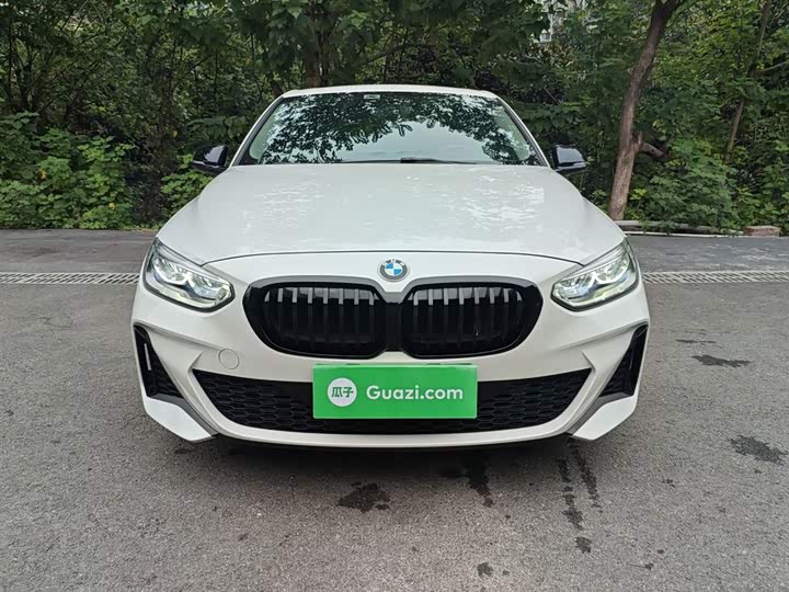 Фото 3 - BMW 1 Series