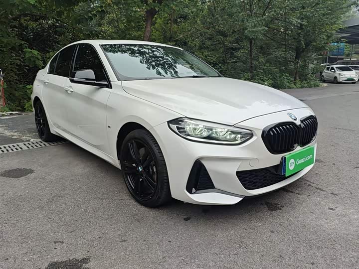 Фото 4 - BMW 1 Series