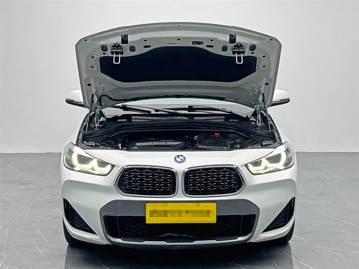 Фото 11 - BMW X2