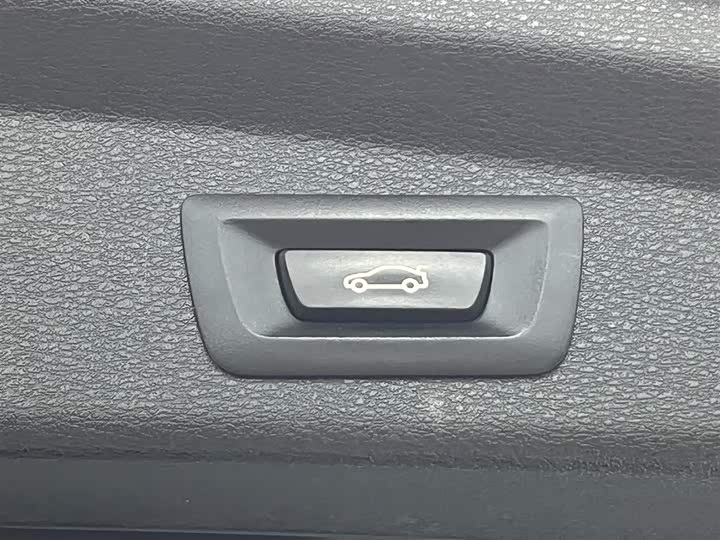 Фото 13 - BMW X2