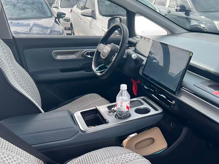 Фото 4 - GAC Aion Y