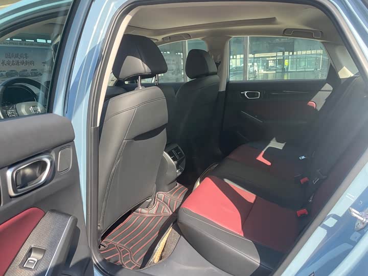 Фото 10 - Honda Integra