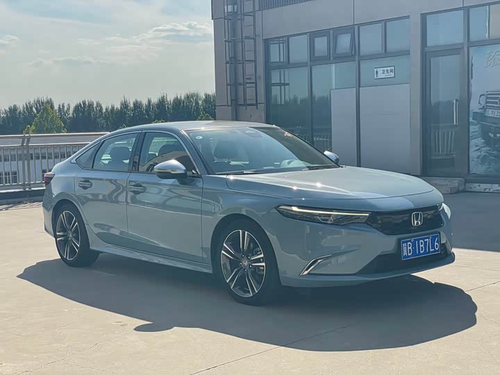 Фото 3 - Honda Integra