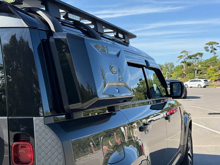 Фото 16 - Land Rover Defender