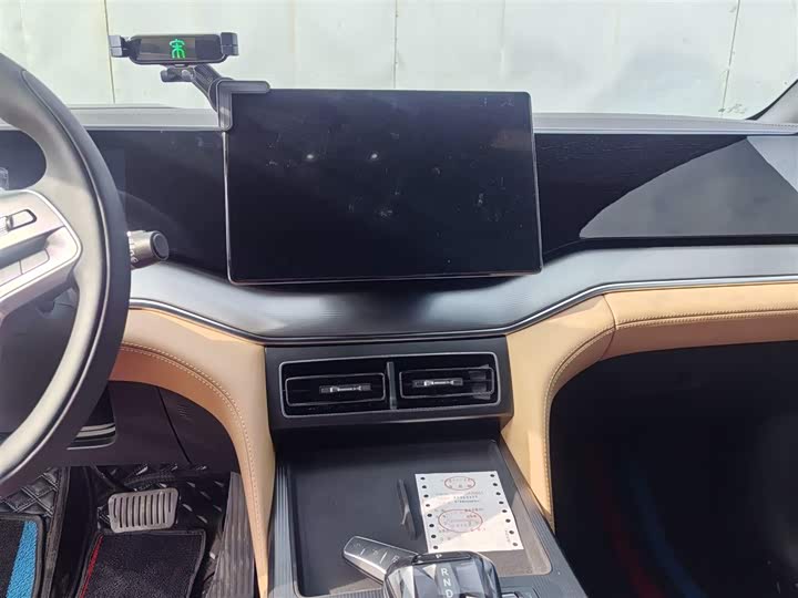 Фото 13 - BYD Song L DM-i Hybrid