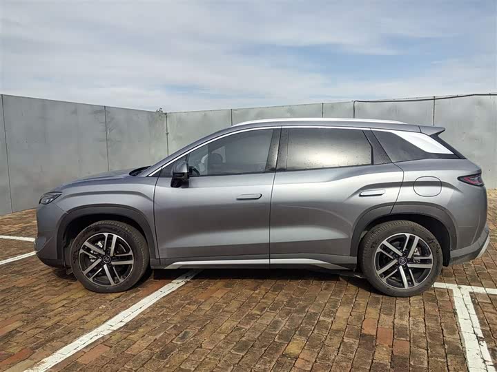 Фото 6 - BYD Song L DM-i Hybrid