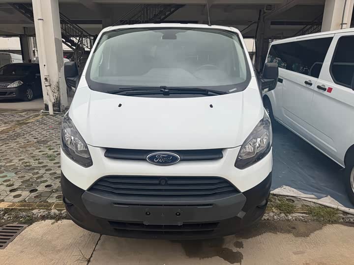 Фото 2 - Ford Transit