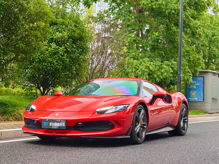 Photo 1 - Ferrari 296