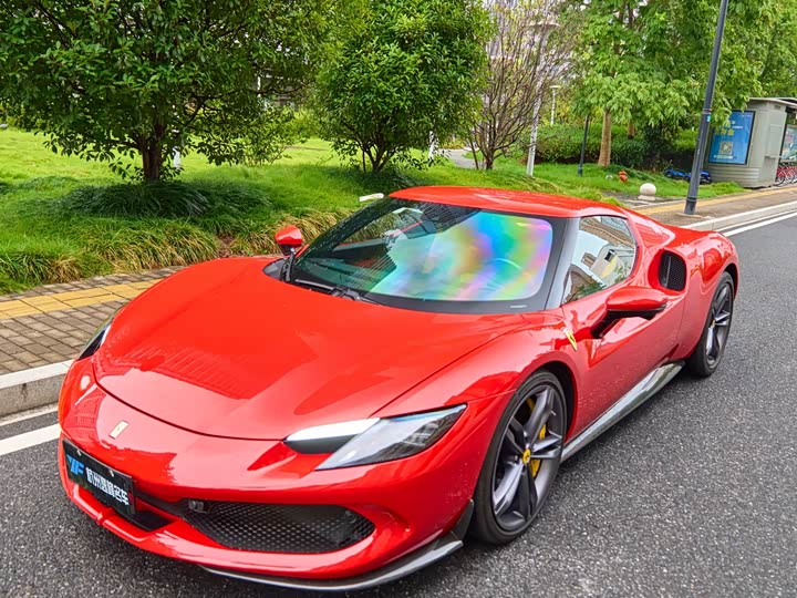 Photo 11 - Ferrari 296