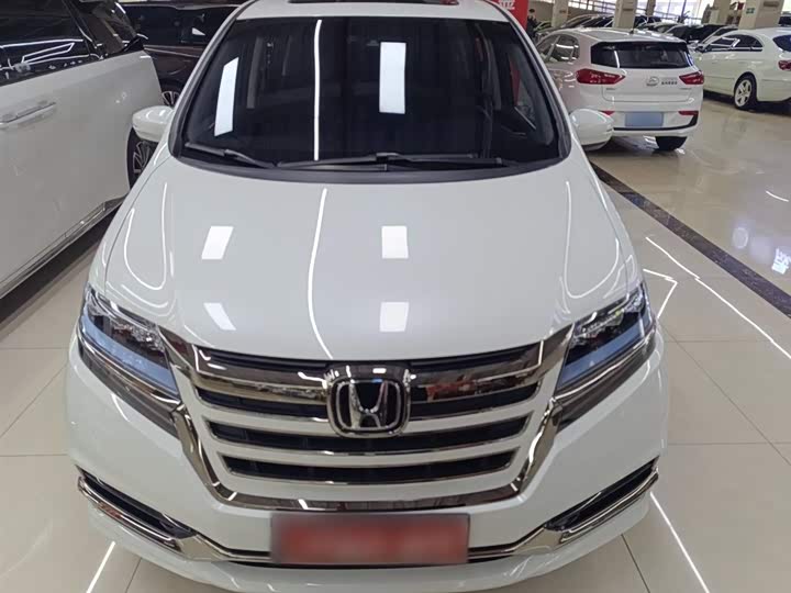 Фото 8 - Honda Elysion