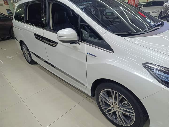 Фото 9 - Honda Elysion