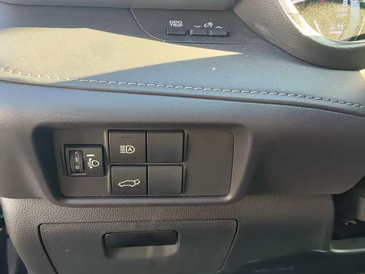 Фото 16 - Toyota Highlander