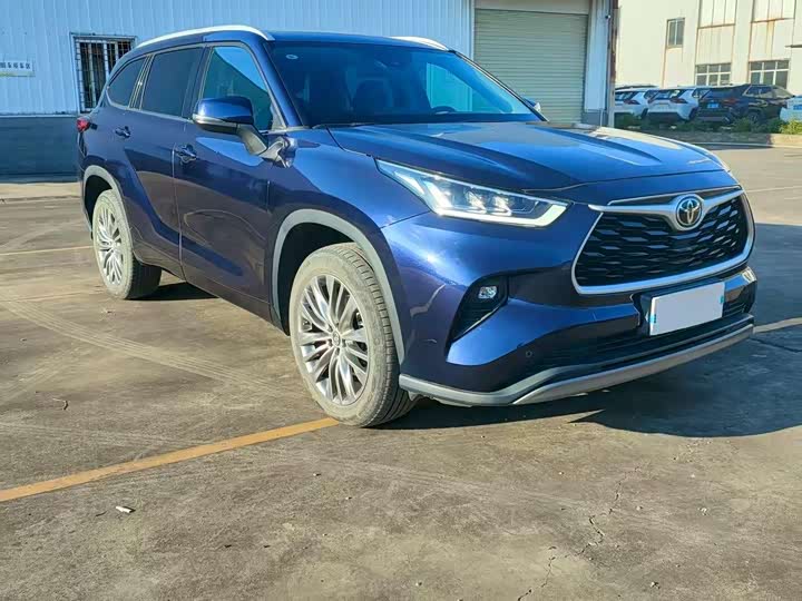 Фото 3 - Toyota Highlander