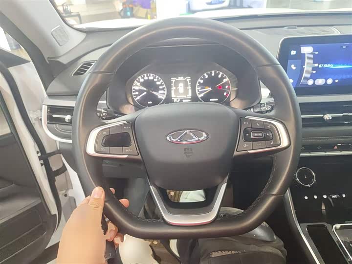 Фото 11 - Chery Tiggo 5x