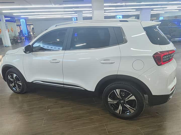 Фото 5 - Chery Tiggo 5x