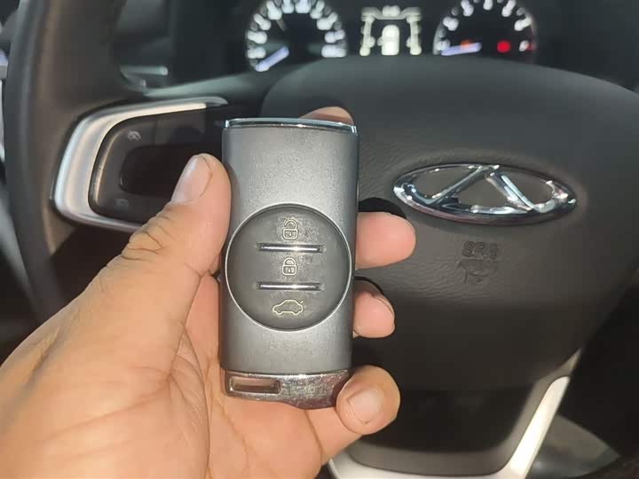 Фото 9 - Chery Tiggo 5x