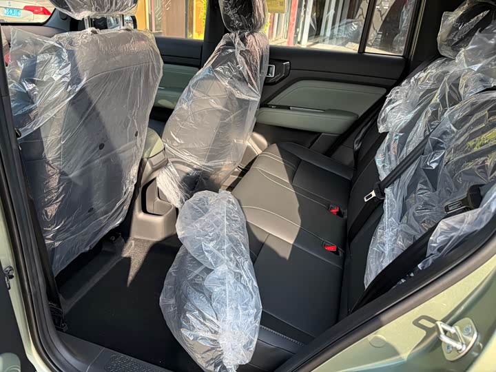 Фото 5 - Baojun Yep Plus