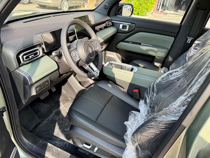 Фото 7 - Baojun Yep Plus