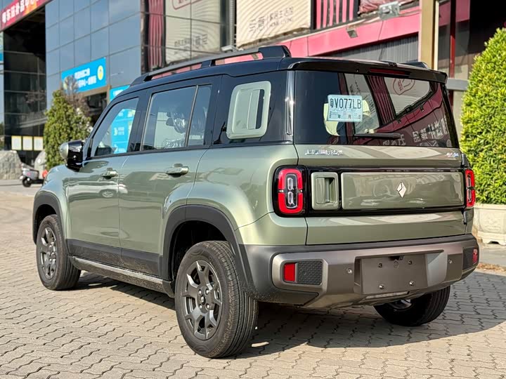 Фото 9 - Baojun Yep Plus