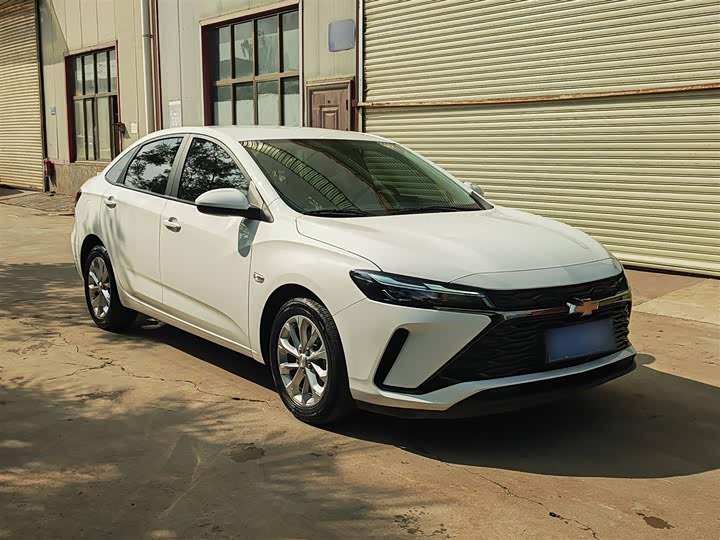 Фото 2 - Chevrolet Monza