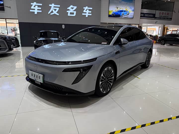 Фото 2 - Nissan N7