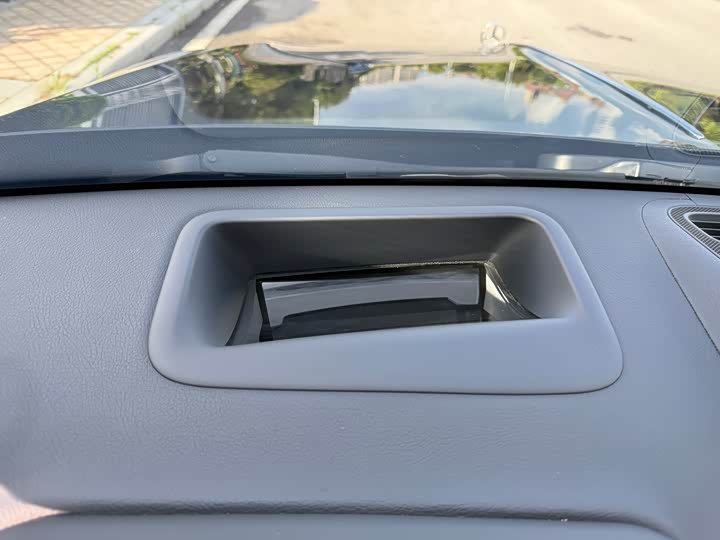 Фото 18 - Mercedes-Benz Maybach S-Class