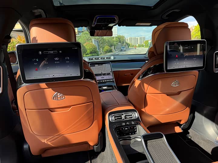 Фото 21 - Mercedes-Benz Maybach S-Class