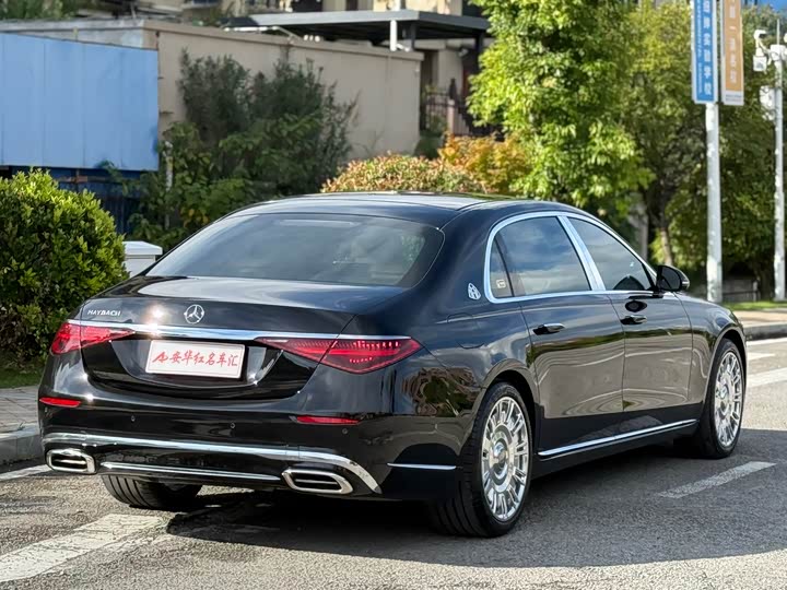 Фото 6 - Mercedes-Benz Maybach S-Class