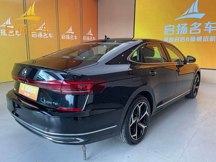 Фото 5 - Volkswagen Passat