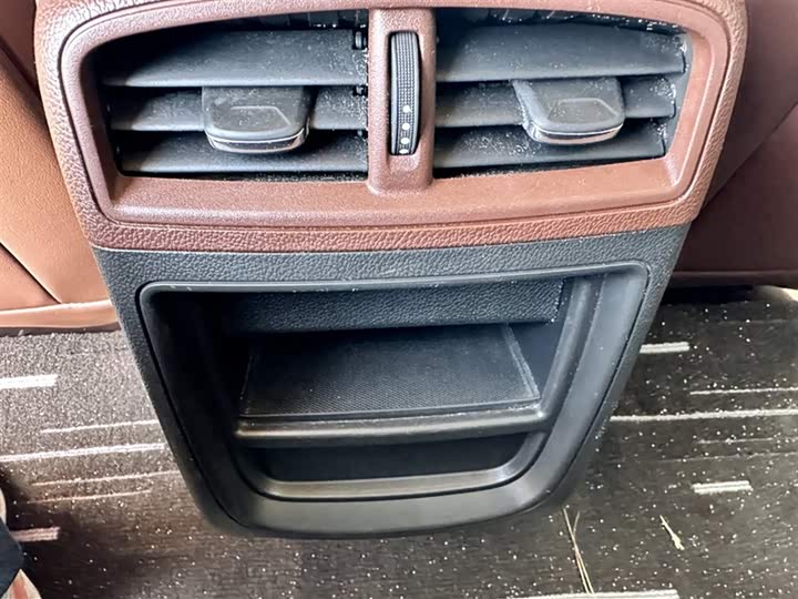 Фото 2 - Buick Envision Plus
