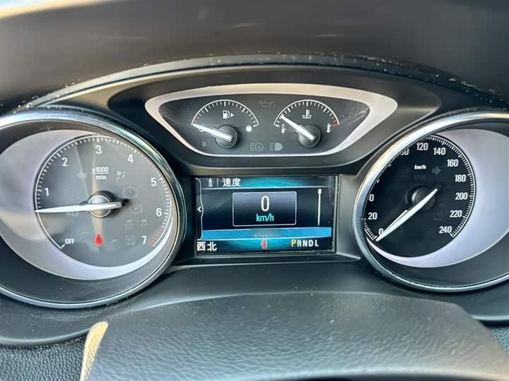 Фото 7 - Buick Envision Plus