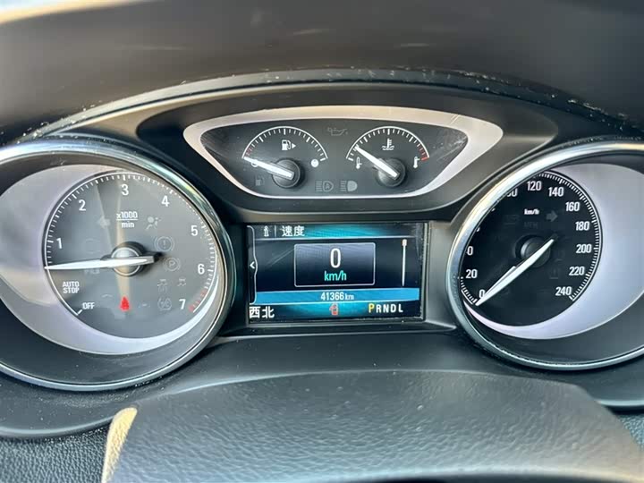 Фото 8 - Buick Envision Plus