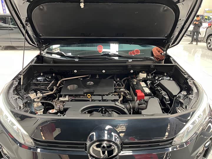 Фото 19 - Toyota Wildlander