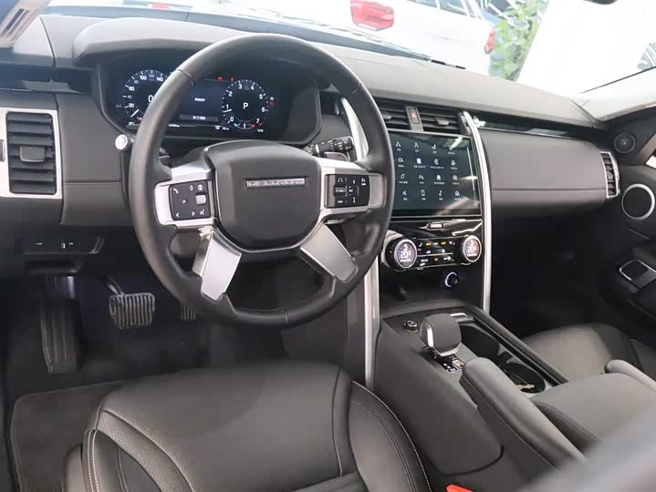 Фото 13 - Land Rover Discovery