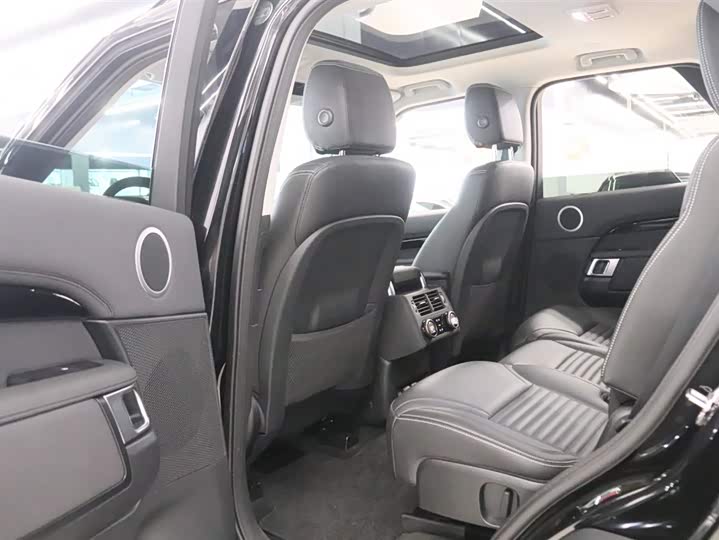 Фото 17 - Land Rover Discovery