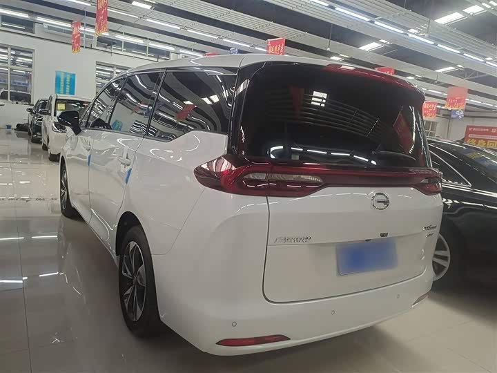 Фото 7 - GAC Trumpchi M6