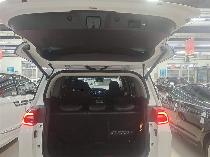 Фото 9 - GAC Trumpchi M6