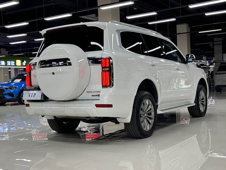 Фото 7 - Tank 500 Hybrid