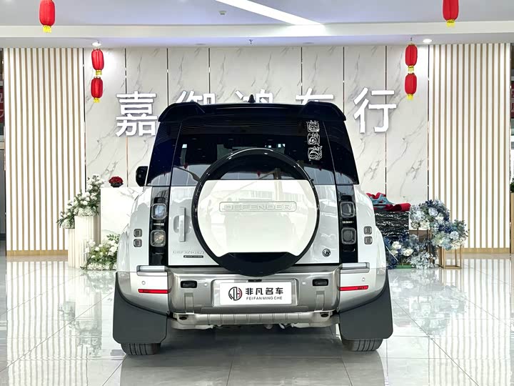 Фото 3 - Land Rover Defender