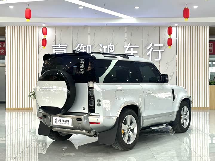 Фото 6 - Land Rover Defender